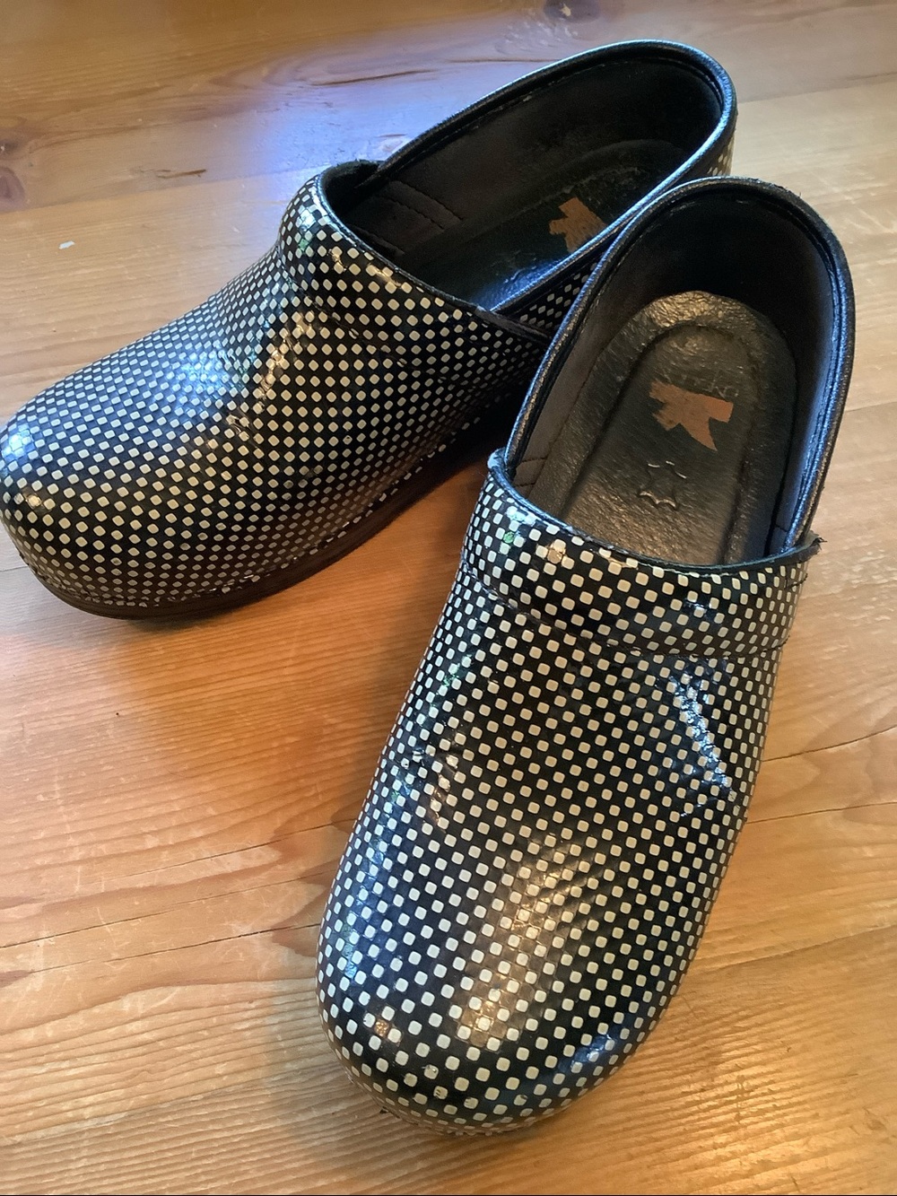 Dansko Professional Black White Dot Check Clogs Size EU 40 / US 9-9.5